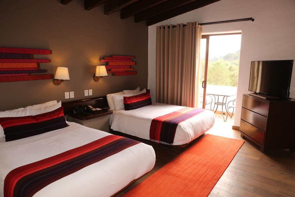 Hotel Avandaro Golf & Spa Resort 바예데브라보 외부 사진