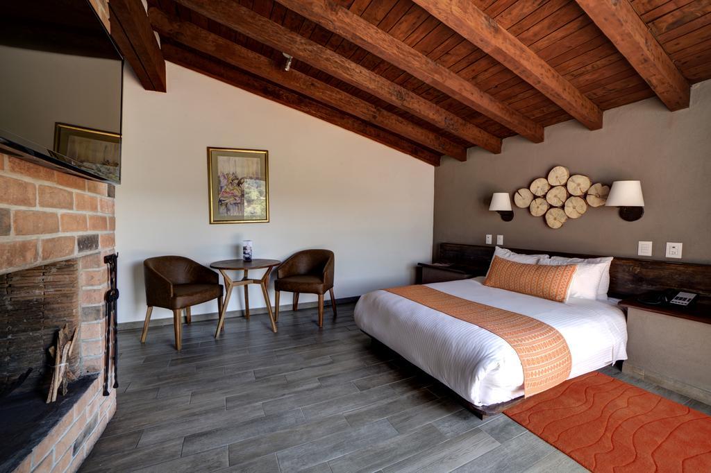 Hotel Avandaro Golf & Spa Resort 바예데브라보 외부 사진